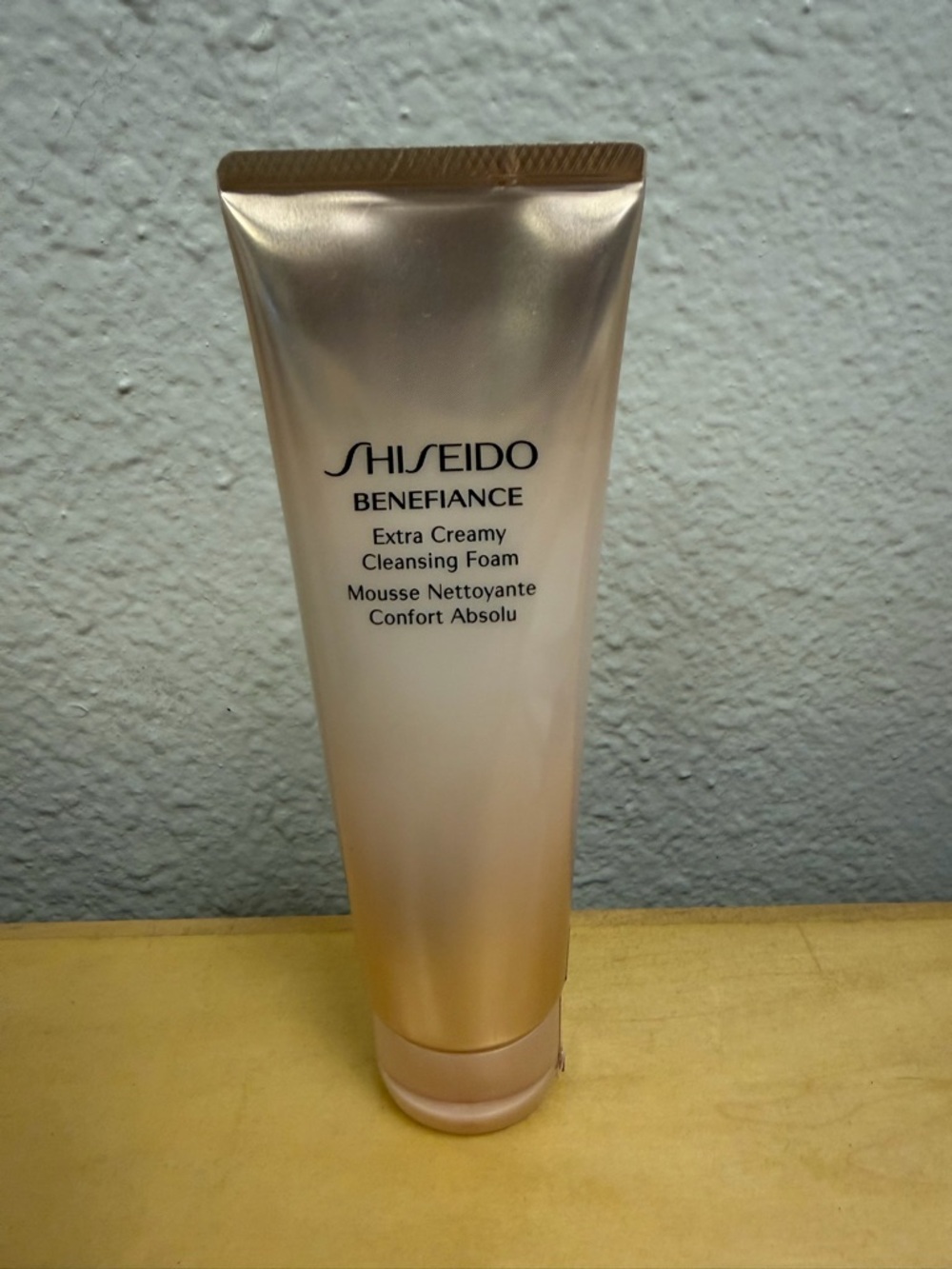 New Shiseido Benefiance Extra Creamy Cleansing Foam 4.4 oz / 125 ml SEALED